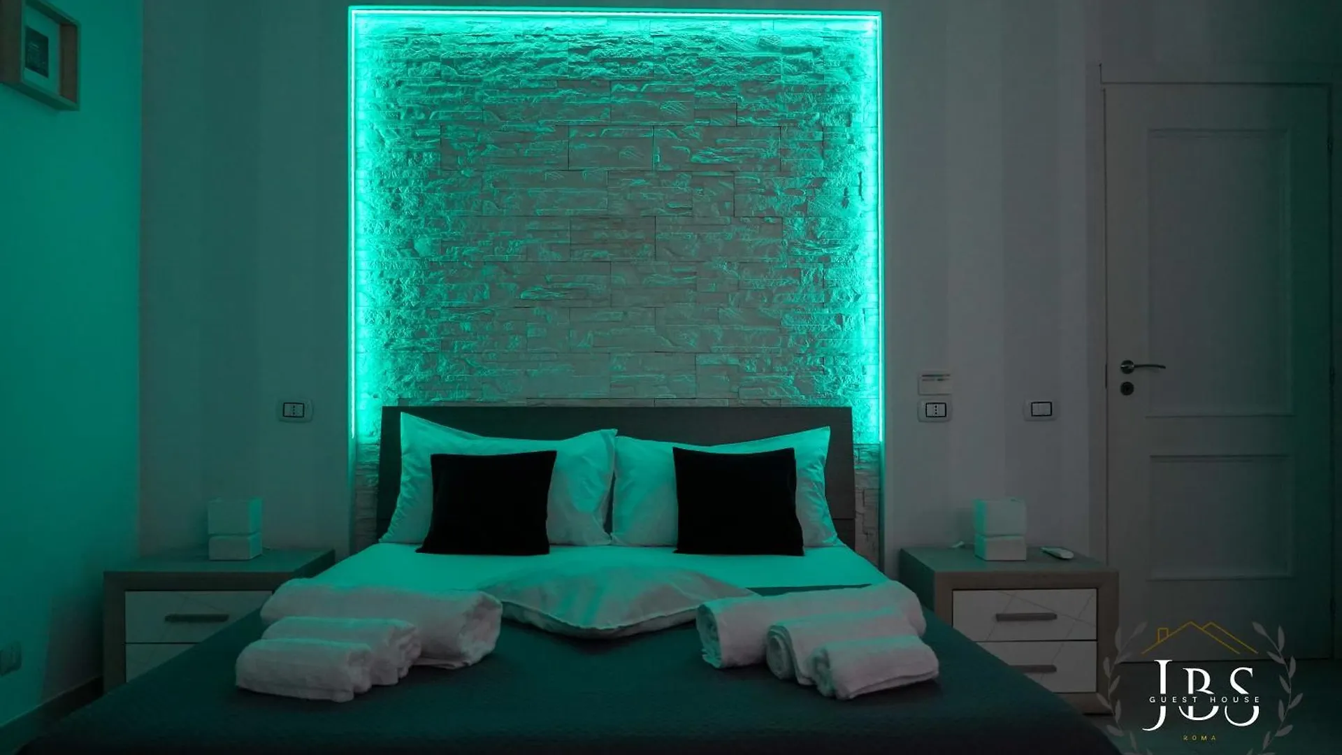 Apartment Jbs Guest House Rome Italy